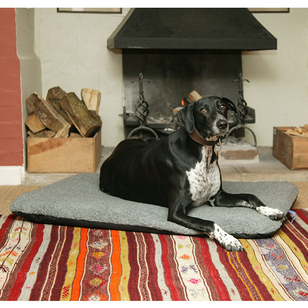 Pets & Leisure Premium Fleece Duvet PDSFSG on www.dogsdogsdogs.co.uk