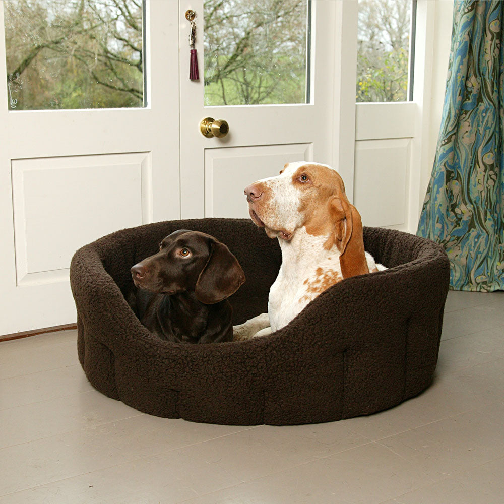 Pets & Leisure Premium Drop Fronted Sherpa Fleece Snuggle Bed FSOFT3DKBR on www.dogsdogsdogs.co.uk