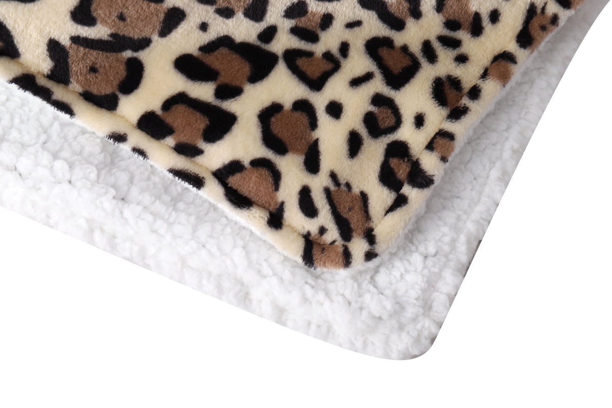 PetPen Blanket | Luxurious Comfort for Your Pet’s Safe Space