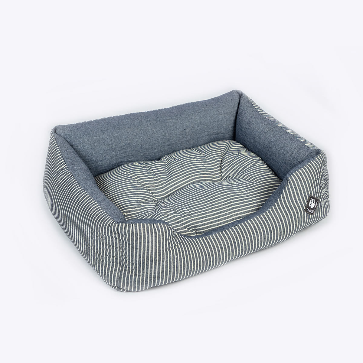 Danish Design Maritime Snuggle Bed