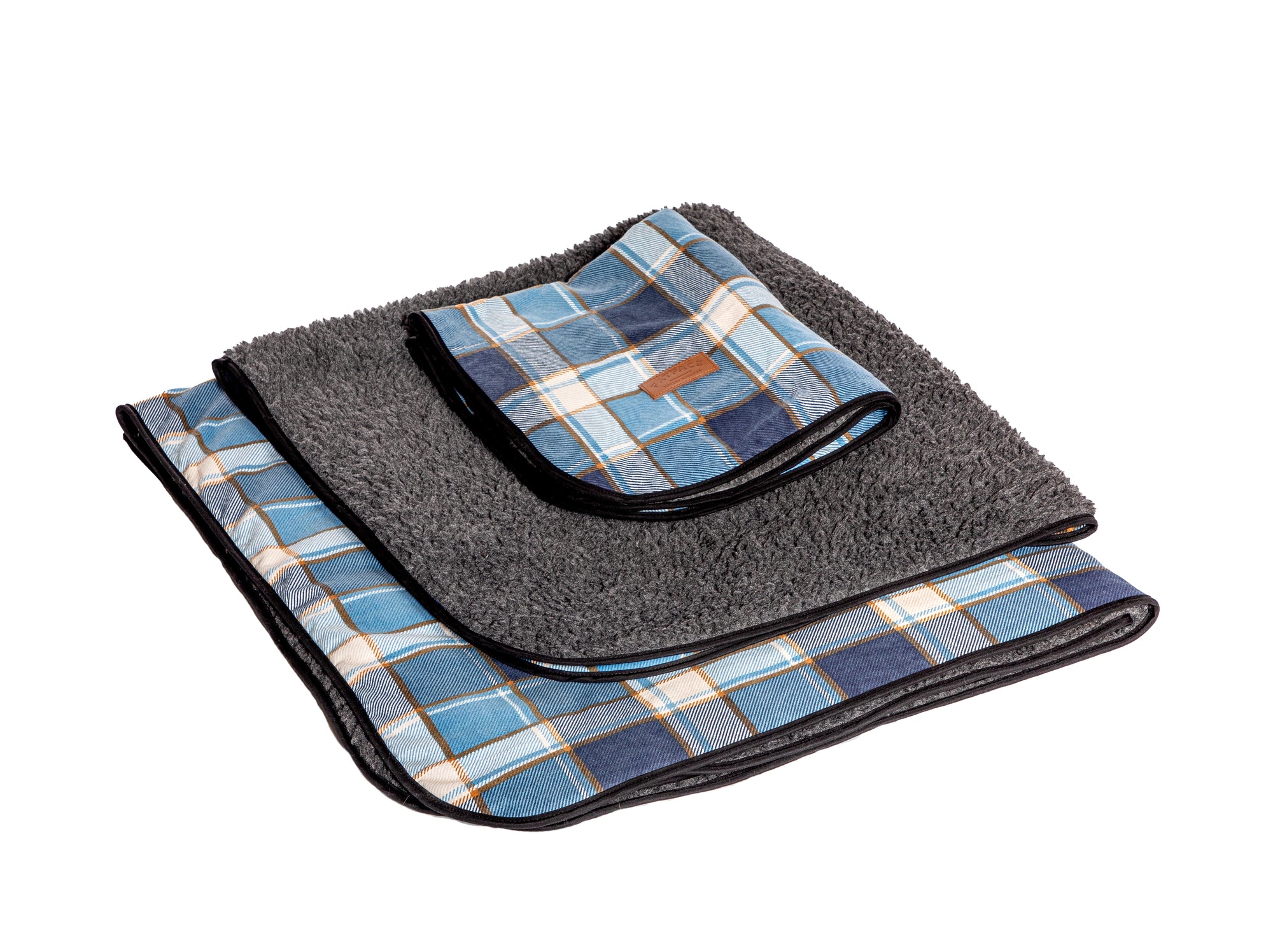 FatFace Fleece Check Blanket  on www.dogsdogsdogs.co.uk