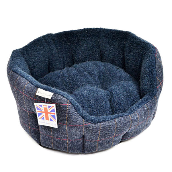 Earthbound Luxury Tweed Dog Bed