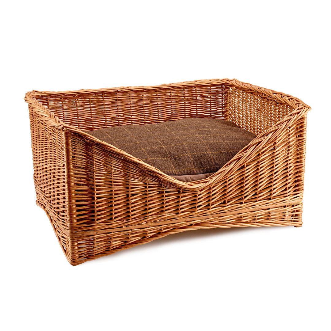 Gadsby Luxury Wicker Dog Bed