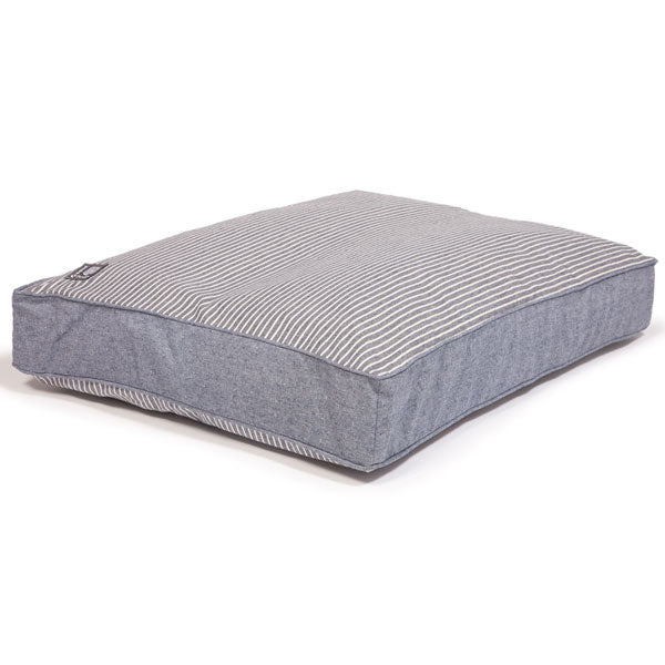 Danish Design Maritime Box Duvet MABBDM on www.dogsdogsdogs.co.uk