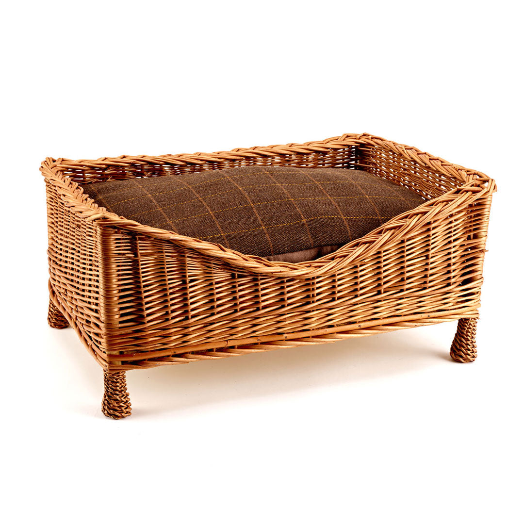 Gadsby Luxury Wicker Dog Bed